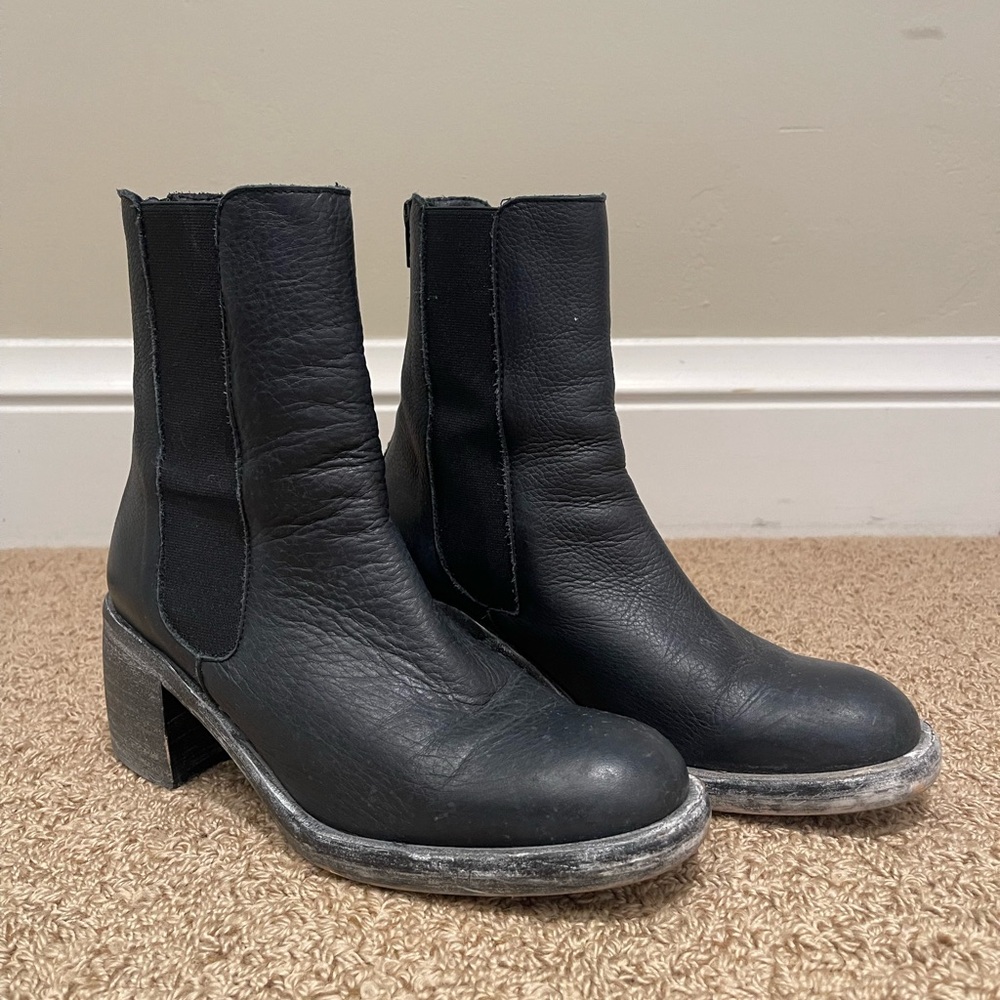 Free People Essential Chelsea Boot